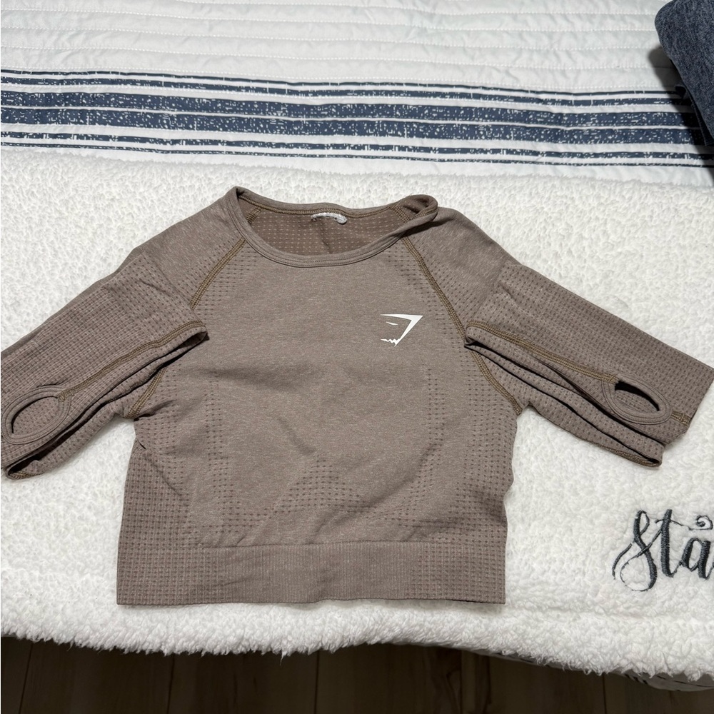 2 Gymshark Crop Tops Brown and Black